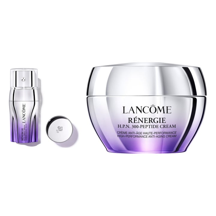 Lancôme Rénergie H.P.N. 300-Peptide Cream ja H.C.F. Triple Serum kiinteyttävä duo hopeisissa ja liloissa pakkauksissa.