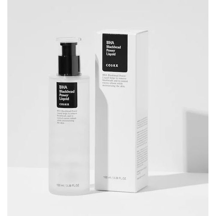 COSRX BHA Blackhead Power Liquid 100 ml kuoriva kasvovesi mustapäille kirkkaassa pumppupullossa ja valkoisessa rasiassa