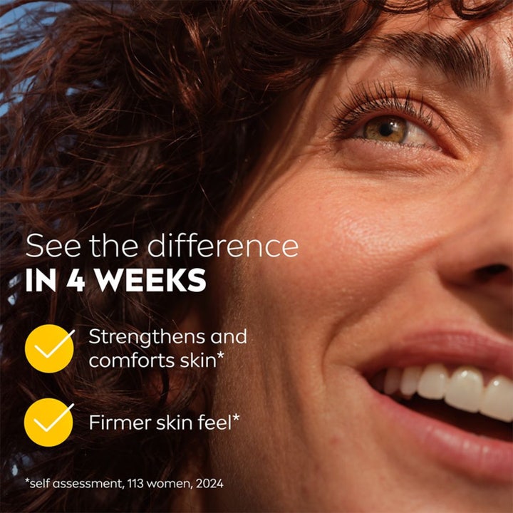 NIVEA Q10 Anti-Wrinkle Sensitive 50 ml rauhoittava päivävoide vahvistaa ihoa ja kuvassa on teksti tuloksista 4 viikossa.