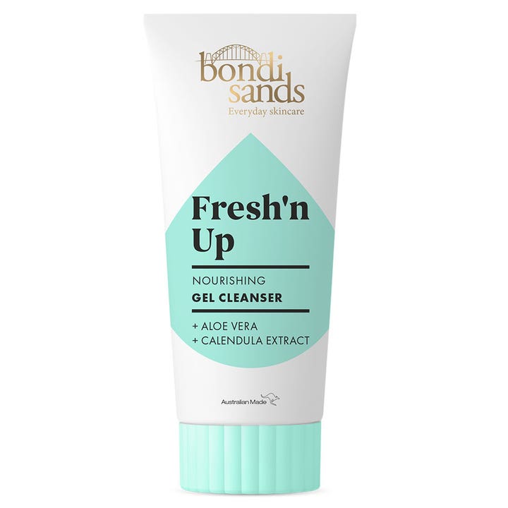 Bondi Sands Fresh'n Up ravitseva puhdistusgeeli aloe veralla valkoisessa tuubissa mintunvihreällä korkilla.