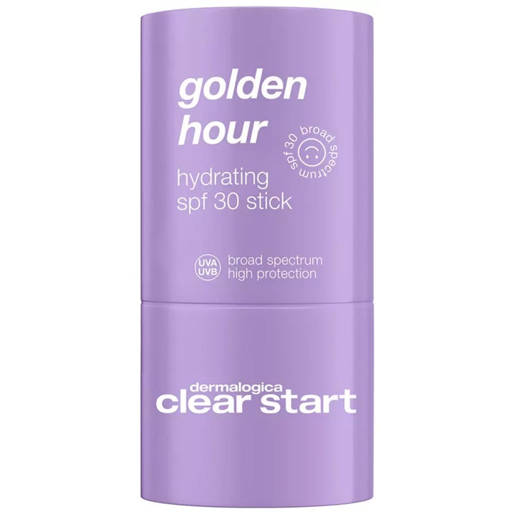 Dermalogica Clear Start Golden Hour Hydrating SPF 30 Stick kosteuttava aurinkosuojapuikko violetissa hylsyssä.