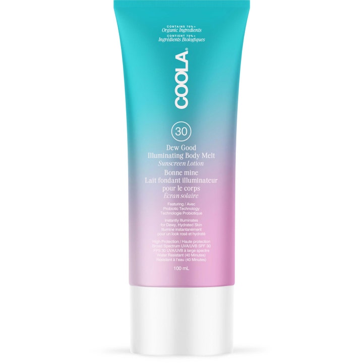 COOLA Dew Good Illuminating Body Melt 100 ml heleyttävä aurinkovoide turkoosista pinkkiin liukuvassa tuubissa.