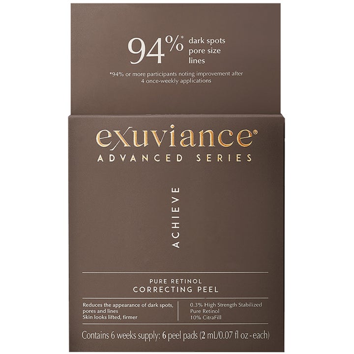 Exuviance Pure Retinol Correcting Peel 6 kpl kuorinta vähentää pigmenttiläiskiä ruskeassa pakkauksessa kultaisin kirjaimin.