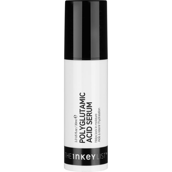 The Inkey List Polyglutamic Acid Serum 30 ml kosteuttava seerumi valkoisessa pullossa mustalla korkilla.