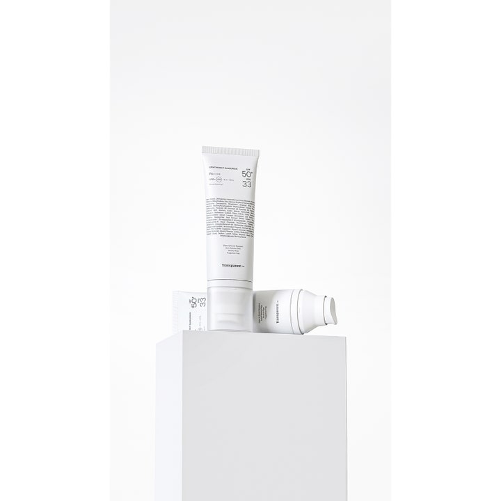 Niche Beauty Lab Transparent Lab Lightweight Sunscreen 100 ml SPF 50 aurinkovoide valkoisissa tuubeissa korokkeella