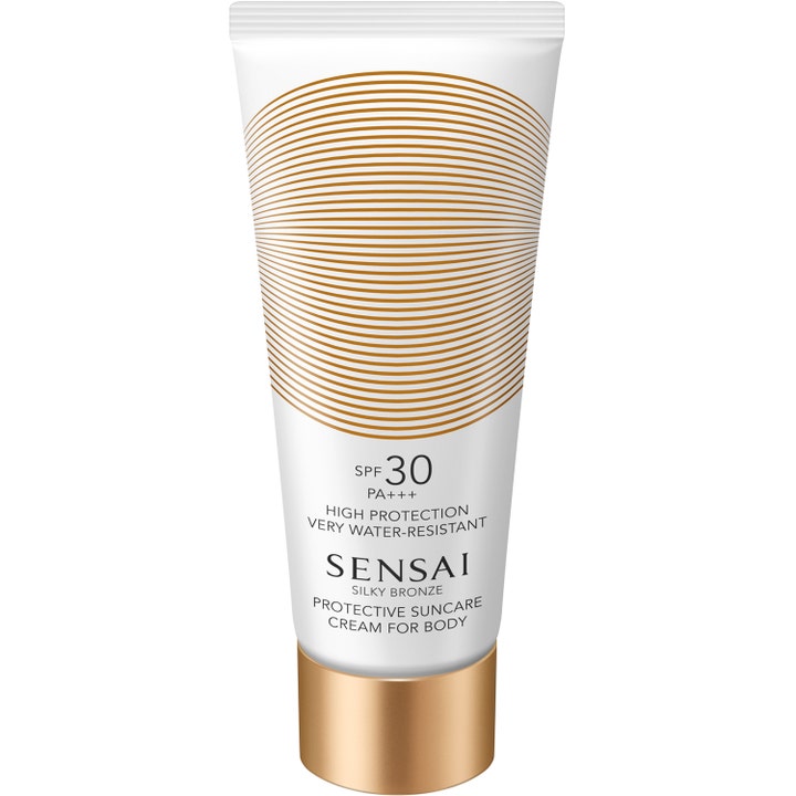 Sensai Silky Bronze Protective Suncare Cream For Body SPF 30 aurinkovoide valkoisessa tuubissa kultaisella korkilla.