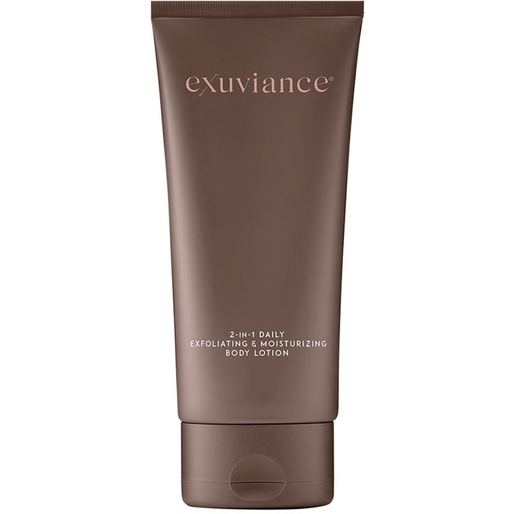 Exuviance 2-in-1 Daily Exfoliating & Moisturizing Body Lotion kuoriva ja kosteuttava vartalovoide ruskeassa tuubissa