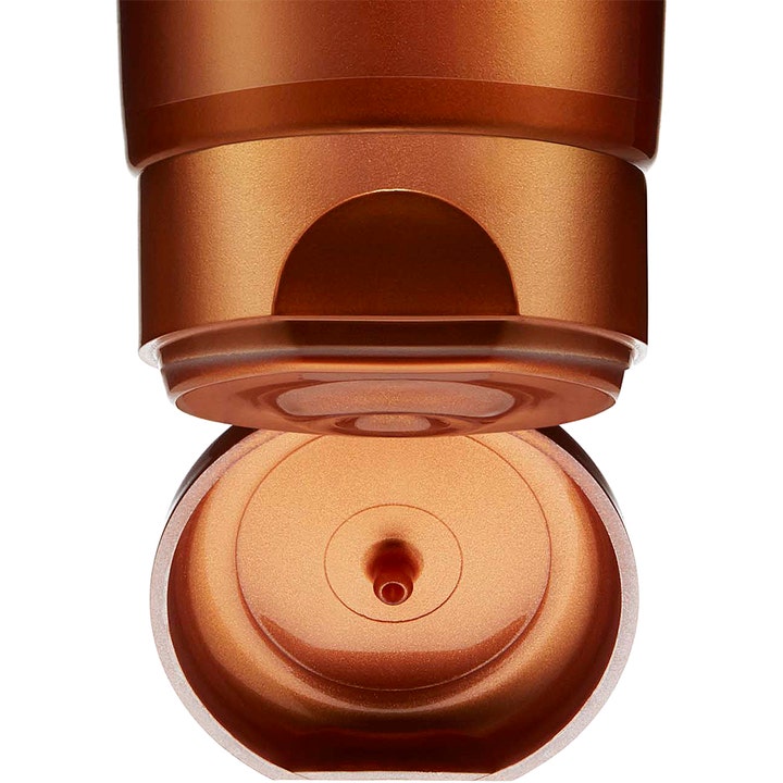 Clarins Self Tanning Instant Gel 125 ml itseruskettava geeli antaa päivettyneen sävyn avattu pronssinen korkki