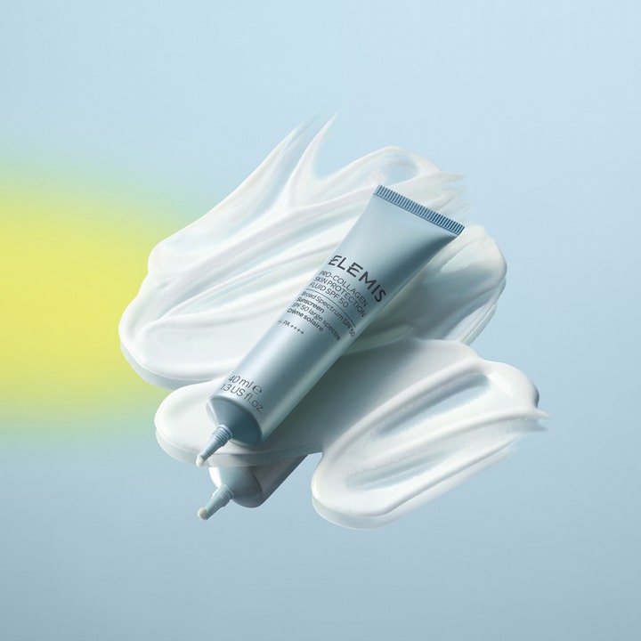 Elemis Pro-Collagen Skin Protection Fluid SPF50 40 ml aurinkovoide ja valkoista voidemaista koostumusta.
