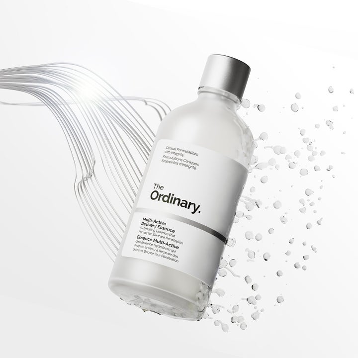 The Ordinary Multi-Active Delivery Essence 100 ml kosteuttava hoitoneste huurteisessa lasipullossa