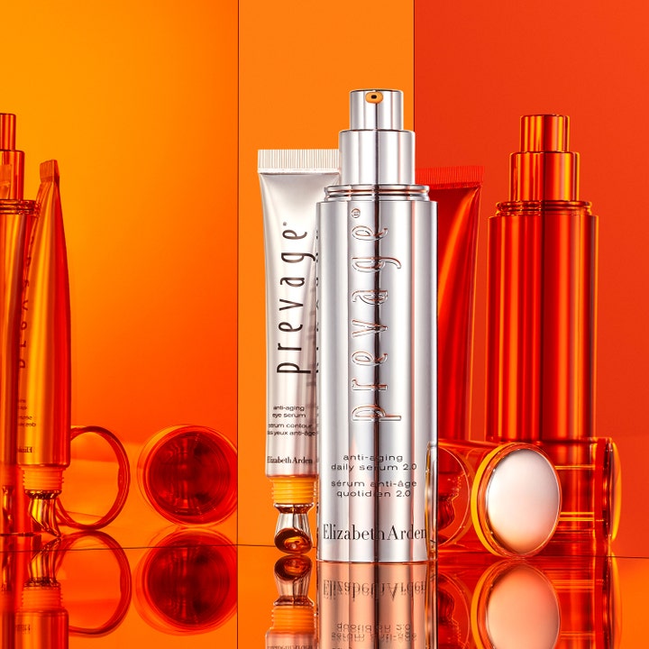 Elizabeth Arden Prevage Progressive Renewal Treatment 4x10ml uudistava seerumi hopeisissa pulloissa