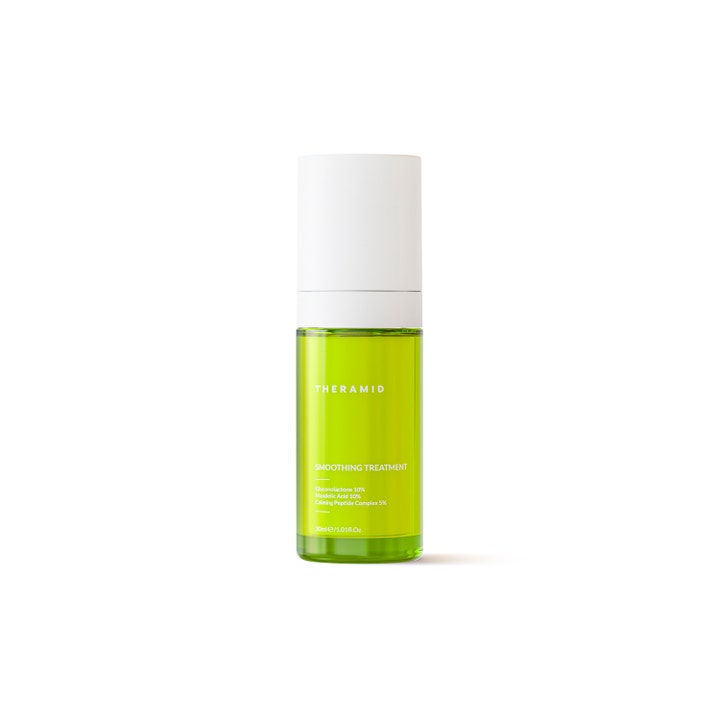 Theramid Smoothing Treatment 30 ml ihoa silottava kuorintahoito kirkkaassa vihreässä pumppupullossa valkoisella korkilla.
