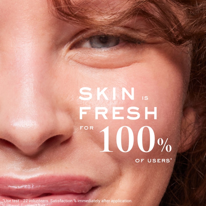 Nuxe Very Rose Refreshing Tonic Lotion 200 ml virkistävä kasvovesi lähikuvassa ja teksti Skin is fresh for 100% of users