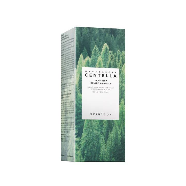 SKIN1004 Madagascar Centella Tea-Trica Relief Ampoule 100 ml rauhoittava seerumi vihreässä metsäkuvioisessa pakkauksessa