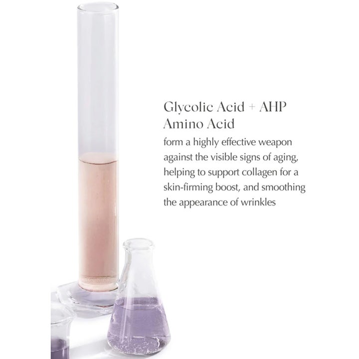 Exuviance Glycolic Expert Moisturizer 50 ml silottava päivävoide sisältää ihoa kiinteyttävää glykolihappoa ja aminohappoja.