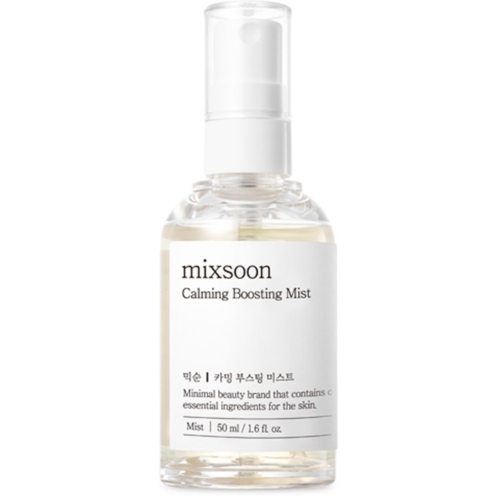 Mixsoon Calming Boosting Mist 50 ml rauhoittava kasvosuihke läpinäkyvässä pullossa valkoisella etiketillä.