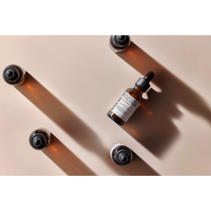Some By Mi Galactomyces Pure Vitamin C Glow Serum 30 ml kirkastava seerumi ruskeissa lasisissa pipettipulloissa.