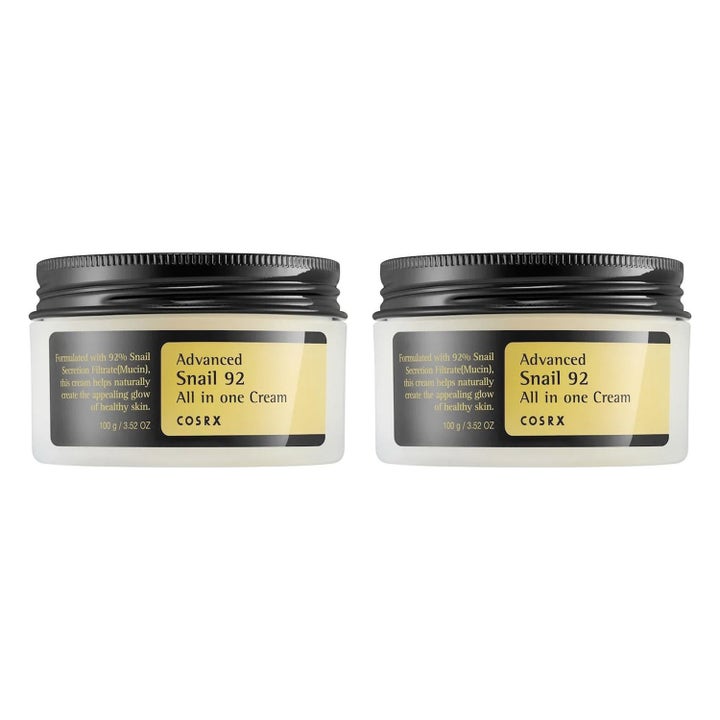 COSRX Advanced Snail 92 All in one Cream 100 g kosteuttava kasvovoide kaksi valkoista purkkia mustalla kannella