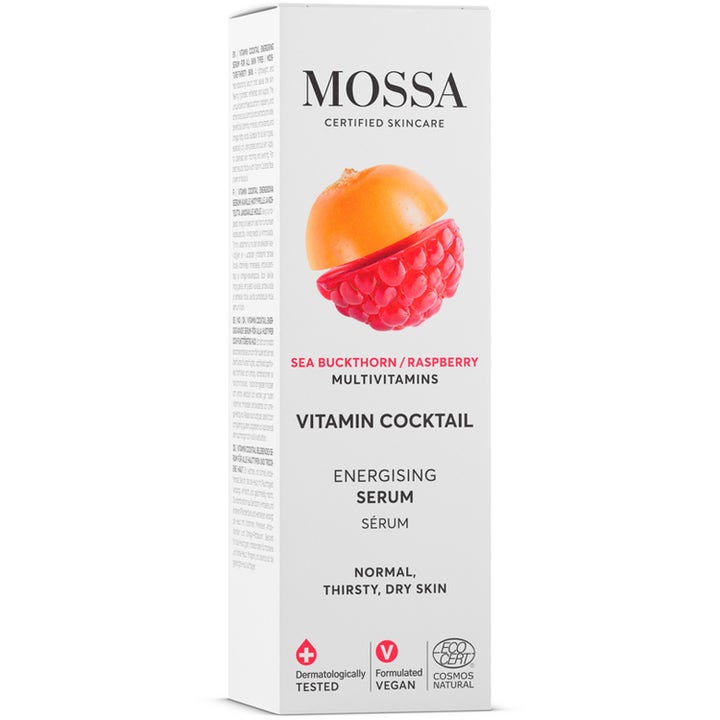MOSSA Vitamin Cocktail Energising Serum 30 ml energisoiva seerumi valkoisessa pakkauksessa, jossa on tyrni ja vadelma.