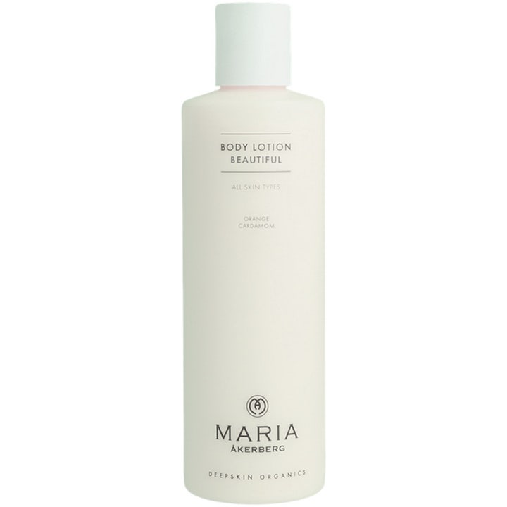 Maria Åkerberg Body Lotion Beautiful kosteuttava vartalovoide valkoisessa pullossa appelsiinin ja kardemumman tuoksulla.