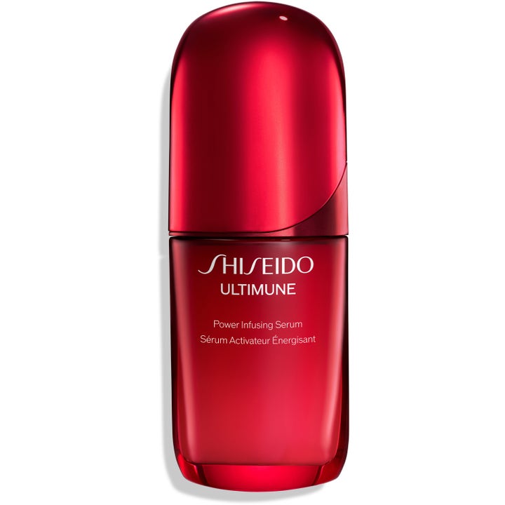 Shiseido Ultimune Power Infusing Concentrate 50 ml vahvistava seerumi punaisessa liukuvärjätyssä lasipullossa