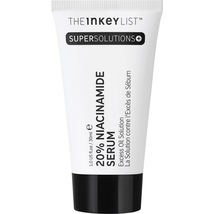 The Inkey List Niacinamide Serum 30 ml tasapainottava seerumi valkoisessa pullossa, jossa on musta korkki