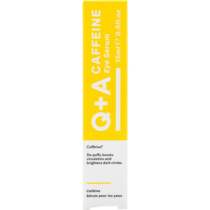 Q+A Caffeine Eye Serum 15 ml kirkastava silmänympärysseerumi keltaisessa ja valkoisessa pahvipakkauksessa.