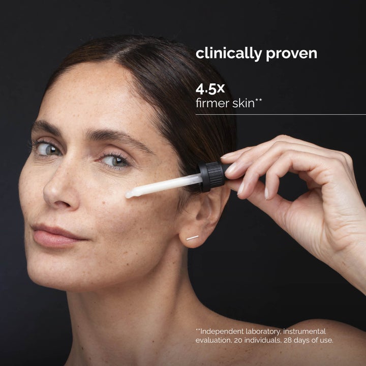 Skin Regimen Longevity Collagen+ Serum 30 ml kiinteyttävä seerumi tuo 4.5x kiinteämmän ihon pipetillä levitettynä.
