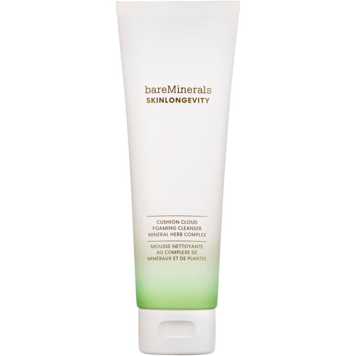 bareMinerals Skinlongevity Cushion Cloud Foaming Cleanser 120ml puhdistusvaahto valkoinen tuubi vihreällä liukuvärillä