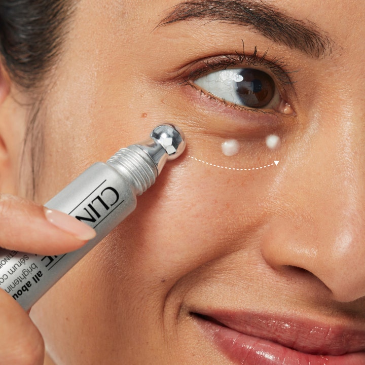 Clinique All About Eyes Brightening Serum Concentrate 10 ml kirkastava silmänympärysseerumi viilentävällä roll-on-päällä.