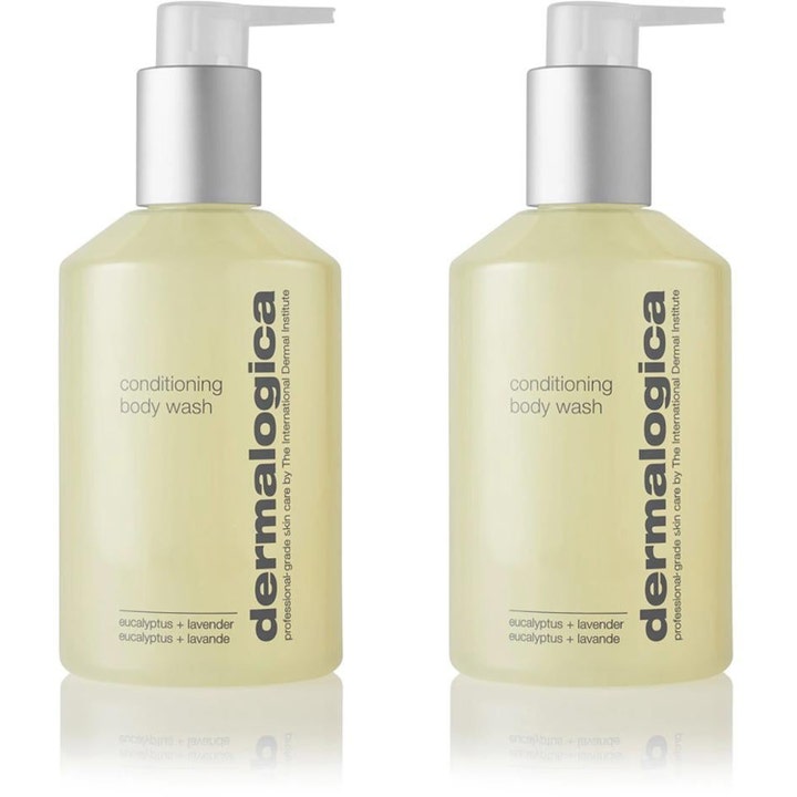 Dermalogica Conditioning Body Wash kaksi hoitavaa suihkugeeliä eukalyptuksella vaaleankeltaisissa pumppupulloissa.