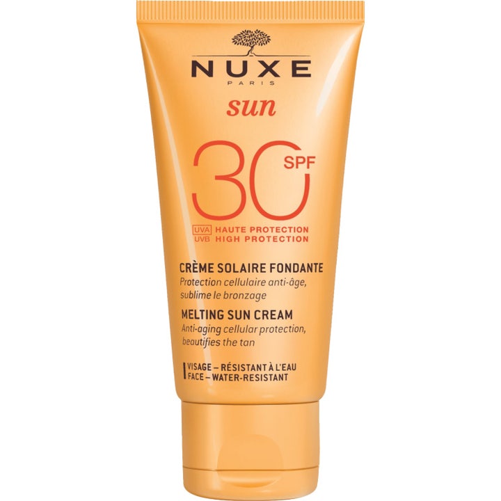 Nuxe Sun Melting Sun Cream 50 ml ikääntymistä ehkäisevä aurinkovoide oranssissa tuubissa jossa on punainen SPF 30 teksti