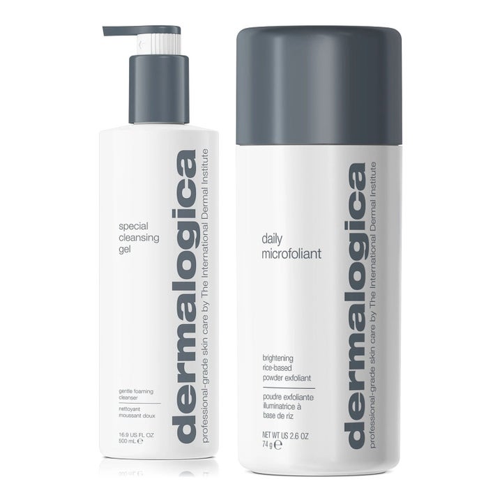 Dermalogica Special Cleansing Gel 500 ml ja Daily Microfoliant 75 g puhdistava setti valkoisissa harmaakorkkisissa pulloissa.