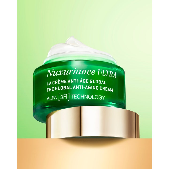Nuxe Nuxuriance ULTRA 50 ml anti-age päivävoide vihreässä lasipurkissa jossa on täyteläinen valkoinen koostumus