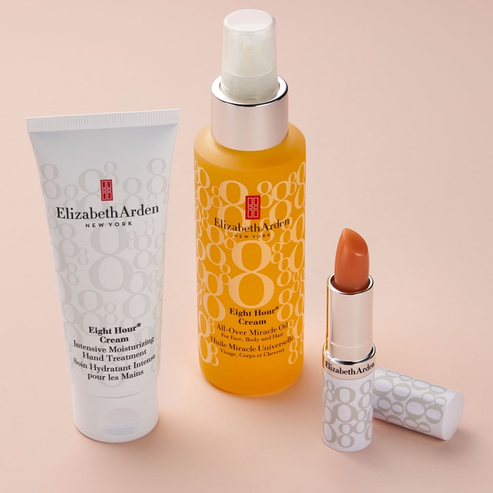 Elizabeth Arden Eight Hour Cream Intensive Moisturizing Hand Treatment 75 ml käsivoide valkoisessa tuubissa setissä