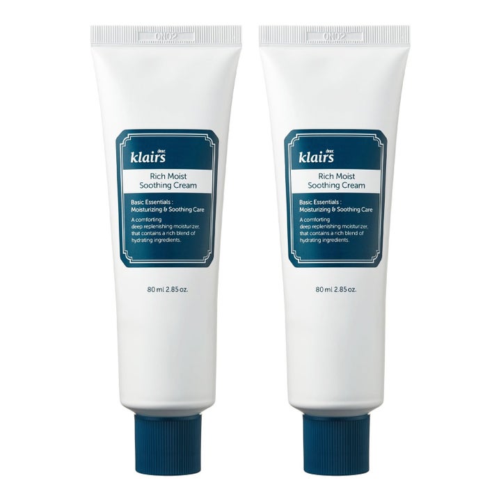 Klairs Rich Moist Soothing Cream 80 ml rauhoittava kasvovoide kahdessa valkoisessa tuubissa sinisillä etiketeillä