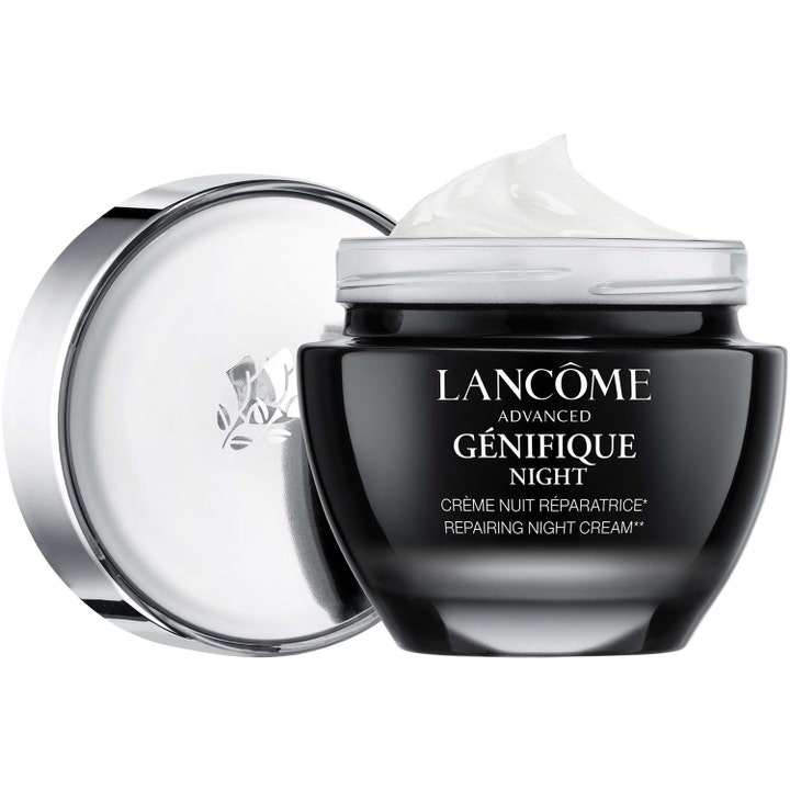 Lancôme Advanced Génifique Night korjaava yövoide mustassa lasipurkissa, jonka täyteläinen koostumus elvyttää ihoa.
