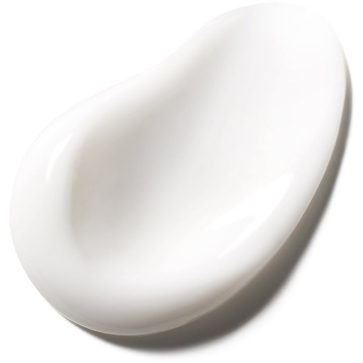 Clinique Moisture Marathon 80 ml kosteuttava seerumi, jonka täyteläinen valkoinen voidekoostumus pehmentää ihoa.