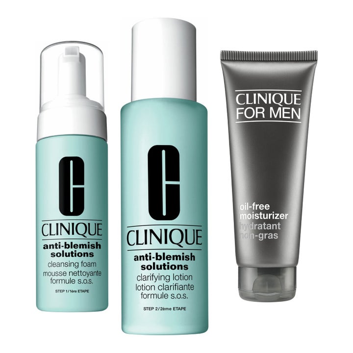 Clinique Anti-Blemish Solutions ihonhoitosetti miehille epäpuhtauksia vastaan vaaleansiniset pullot ja harmaa tuubi