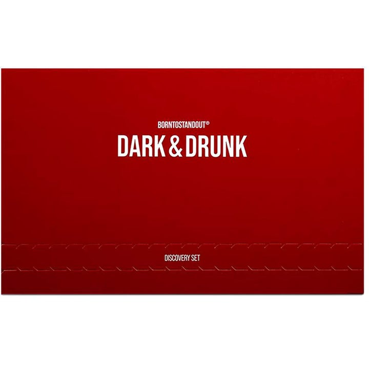 BORNTOSTANDOUT Dark & Drunk Discovery Set hajuvesisetti punaisessa suorakulmaisessa rasiassa valkoisella tekstillä.