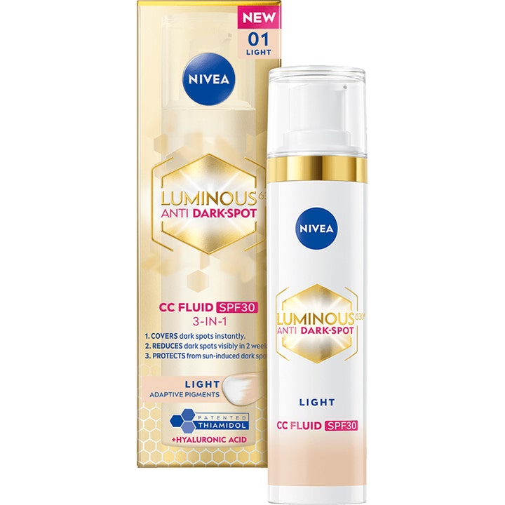 Nivea Luminous 630 Anti Dark-Spot CC Fluid SPF30 Light pigmenttiläiskiä tasoittava CC-voide valkoisessa pumppupullossa.
