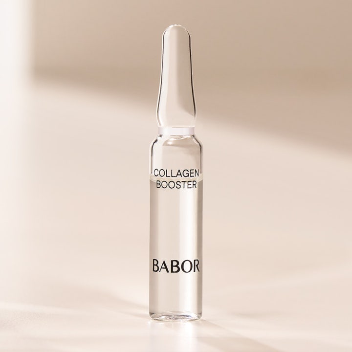 Babor Ampoule Collagen Booster 14 ml kiinteyttävä kollageeniseerumi kirkkaassa lasisessa ampullissa.