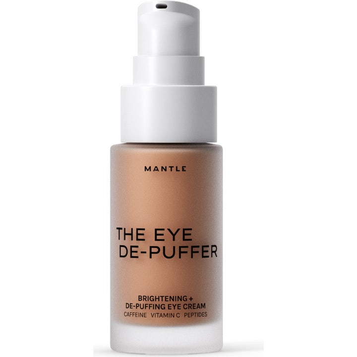 MANTLE The Eye De-Puffer 15 ml kirkastava silmänympärysvoide kofeiinilla huurteisessa pumppupullossa.